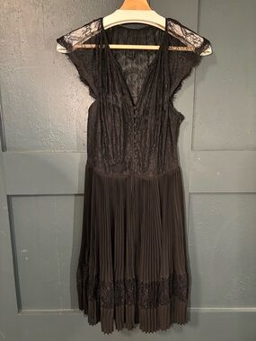 Black Lace & Pleated V-Neck Cocktail Dress